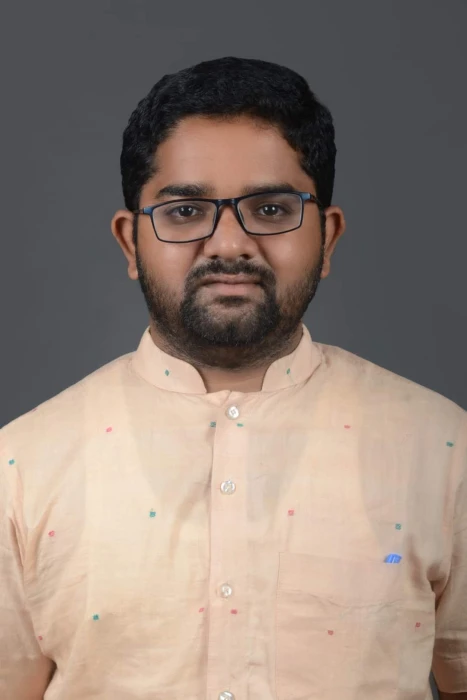 Mr. Nlakantha Bohidar Director (Balangir) Main Branch